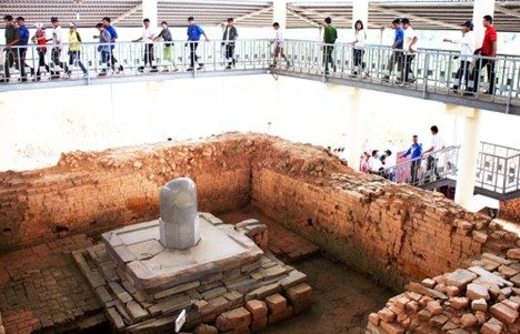Thánh địa Cát Tiên: Không gian thiêng và giải pháp phát triển bền vững