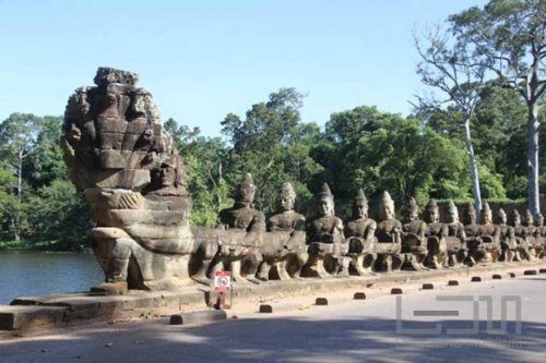 Thần thoại của Ấn Độ về cuộc khuấy biển sữa