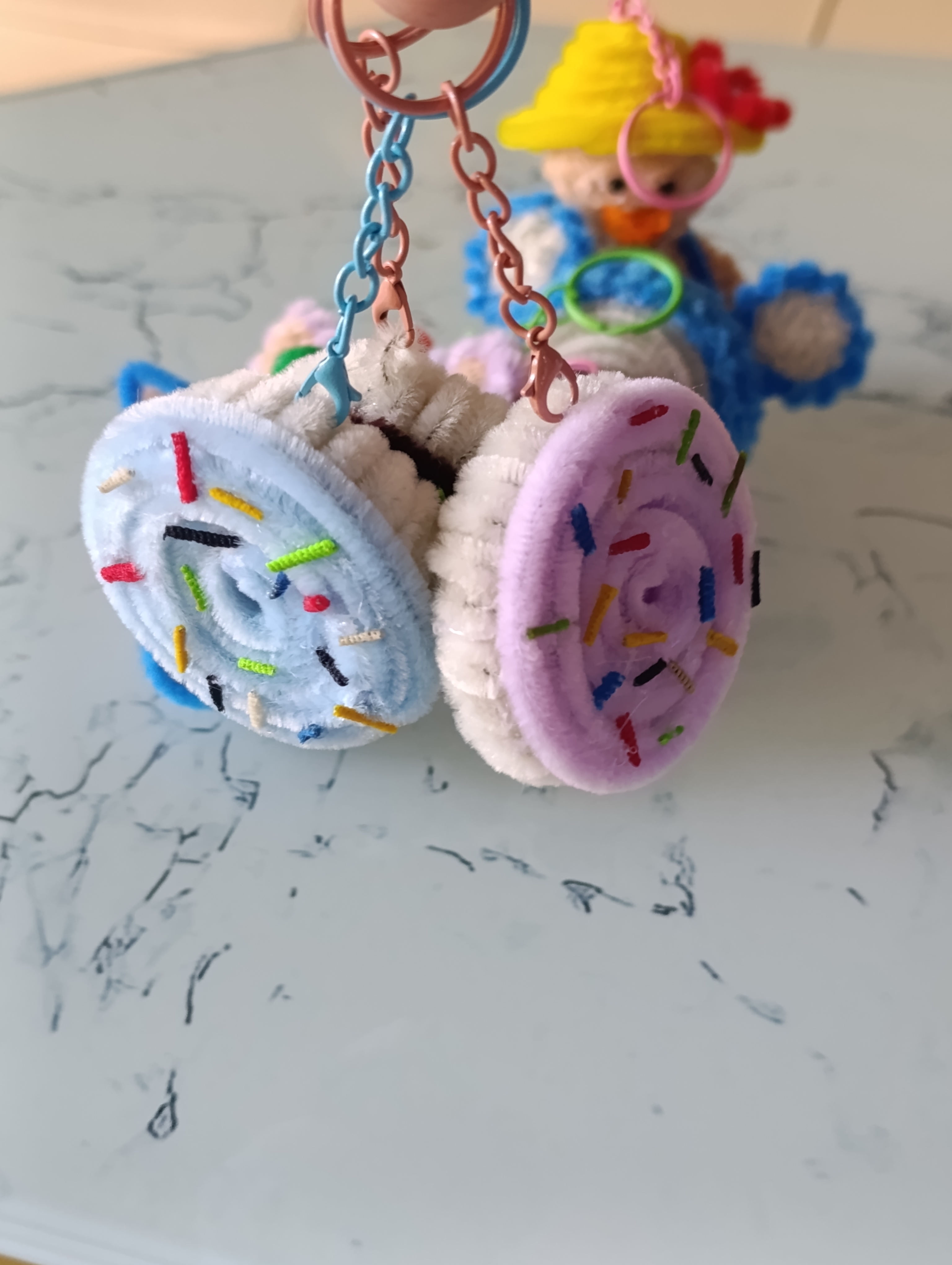 Móc khóa hình bánh donus