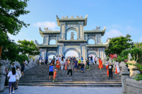 Tour to Explore Son Tra Peninsula - Marble Mountains - Hoi An Ancient Town | Dinner with Hoi An Specialties
